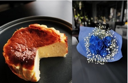 048-014 お花屋さんの下諏訪バスクチーズケーキ&青いバラ5本とかすみ草の花束