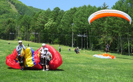 パラグライダー半日体験　1名様