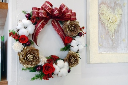 【アルル】木の実とプリザーブドフラワーのリース インテリア 植物 