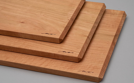 カッティングボード S・M・L 3枚セット Cutting Board type A セット キッチン用品 日用品 まな板 サービングボード 国産 無垢材 クルミオイル 広葉樹 一枚板 安心 安全 木製品