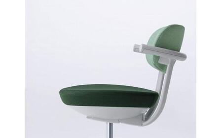 Mpb4_コクヨチェアー　パロ(ペールテラコッタ・ベージュ）フローリング用（Vキャスター）　／在宅ワーク・テレワークにお勧めの椅子