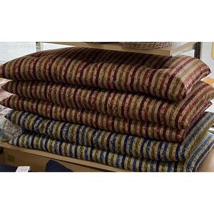 座布団 赤柄 1枚 ( 68cm×120cm ) 手作り｜布団 ふとん ふとん 10,920円