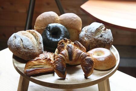 治部坂高原のおまかせ天然酵母パンセット(9種類)|パン