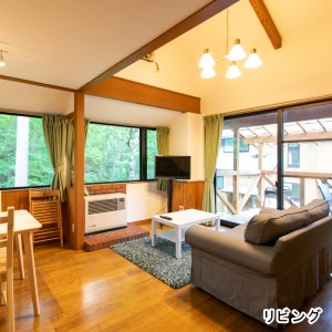 自然の中の隠れ家★コテージ一棟貸 根羽ヴィレッジ(30,000円分) コテージ 旅行 キャンプ BBQ