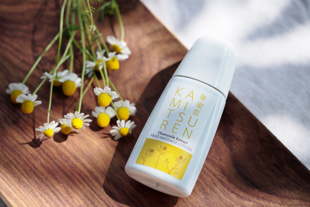 華密恋 ヘッドマッサージローション 1本 130mL [カミツレ研究所 長野県 池田町 48110788]