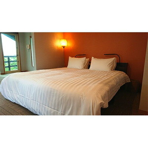 宿泊券 オーベルジュで癒やしのステイ 一泊二食 ペアでご招待! [オーベルジュ ラ ヴィ トランキーユ 長野県 池田町 48110672]