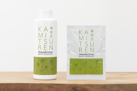 華密恋 国産 カモミールの薬用入浴剤 400mLと50mL×1包［9日分］ [長野県 池田町 48110775]