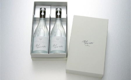 「美食旨口水」翠-SUY- ナチュラルミネラルウォーター 720ml×2本/長野県白馬村　天然水　白馬の名水　高級天然水　食事に合う水　プレミアムウォーター　お取り寄せ　ギフト【F0490372-B】