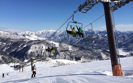 白馬八方尾根スキー場 大人シーズン券 A(40歳以上)/長野県白馬村 2025−2026 ゲレンデ スキー スノーボード リゾート 旅行 パウダースノー 北アルプス HAKUBA HAPPO-ONE おすすめ 人気 ウィンタースポーツ ギフト 贈答【L0210288】