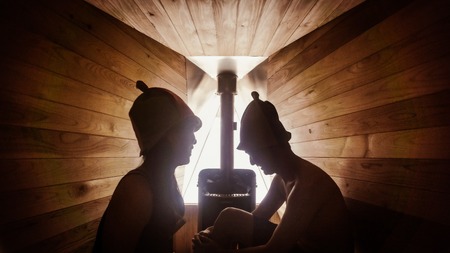 プライベートサウナ付きトレーラーハウス宿泊に便利な「LAMP野尻湖」50,000円クーポン券【長野県信濃町ふるさと納税】