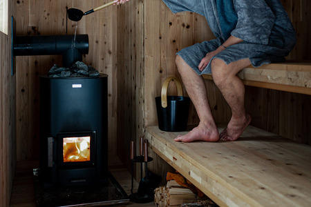 プライベートサウナ付きトレーラーハウス宿泊に便利な「LAMP野尻湖」50,000円クーポン券【長野県信濃町ふるさと納税】