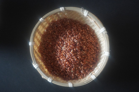 【ふるさと納税】オリザ農園 自然栽培の古代米「神丹穂(カンニホ)米」2kg 雑穀のように白米に混ぜ、美味しく簡単に栄養をプラス【長野県信濃町】