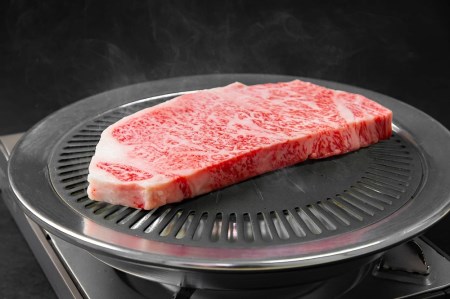 【飛騨牛 メス牛】 最高A5等級 厚切りサーロインステーキ ステーキ用 約300g×2枚