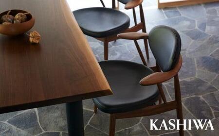 【KASHIWA】BOSS STYLE(ボススタイル)ダイニングチェア ウォールナット 座面：黒 飛騨の家具 椅子 いす 木製 TR4141