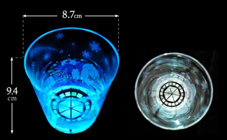 蓄えた光を暗闇で放つ 幻想的なグラス 多治見るグラス 『冬』  多治見市/片岡ケース製作所 食器 コップ カップ  雪  サンドブラスト  グラス 日本酒 冷酒 晩酌 家飲み 宅飲み おしゃれ 日本製 桐箱 ギフト プレゼント 贈答 贈り物 送料無料  [TAH005]