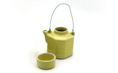 二人様用土瓶 2L プラスチック製 どびん(急須) やすらぎ土瓶 大 朱 茶こし
