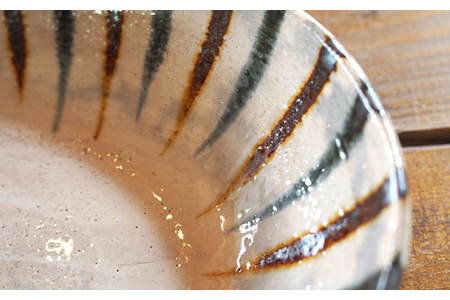 【美濃焼】十草オーバルボウル２点 セット【リスの木食器工房】 深鉢 皿 おしゃれ カレー サラダ ボウル 丼 夫婦 陶器 電子レンジ ギフト  [TCT004]