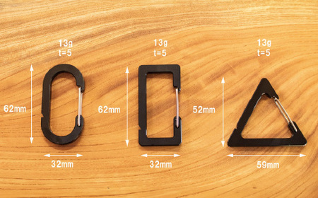 普段使いしやすい2way仕様！ カラビナホイッスル ”BLOW” 楕円型 ブラック 防災 防犯 笛