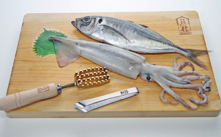さかなクンオリジナル 2点セット（鱗取り、骨抜き）