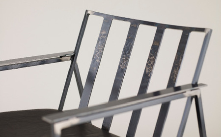 SHIN ラウンジチェア 鉄の素材感が伝わるシャープな椅子 家具 イス いす おしゃれ オシャレ