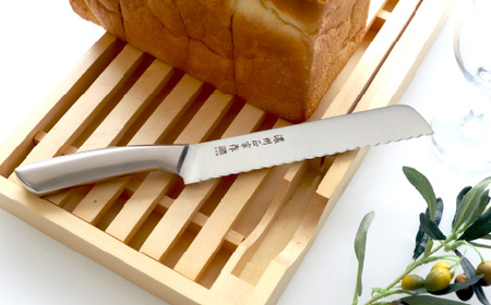 濃州正宗作パン切りナイフ【7営業日以内発送】