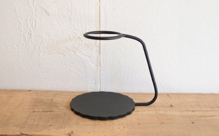 しっかりとした安定感 鉄製のコーヒードリッパースタンド ハンドドリップ ドリップスタンド