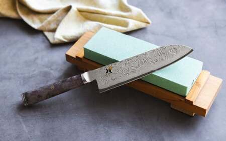 MIYABI ミヤビ 「 5000MCD67 三徳包丁 180mm 日本製 」 ダマスカス 包丁 三徳 ナイフ 多層鋼 岐阜県関市製【日本正規販売品】 34404-181