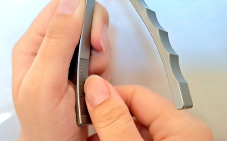 ニッパー爪切り【喜伝次 爪切り 暖 - あたたか - 爪ヤスリ・レザーケース付き】 カーブ刃波柄