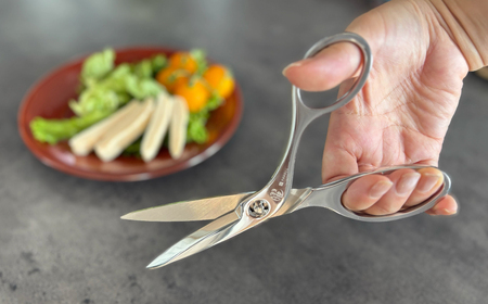 曜　オールステンレス製キッチンバサミ