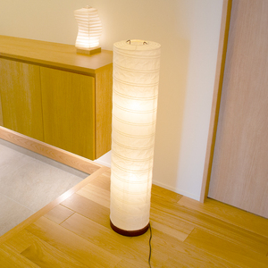美濃和紙照明フロアスタンド　B-131　薄柳　E-17　40W×2個まで対応　LED電球使用可／照明器具　和風　和紙使用　円筒型　和室　リビング　客間　廊下　E-17　40W×2個まで対応　LED電球使用可