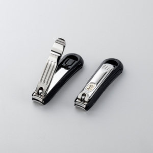 爪飛び軽減ケース付 爪切り カーブ刃