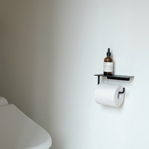ヨーク棚付きペーパーホルダー ブラック／鉄製　トイレ　トイレットペーパー　ペーパーホルダー　壁掛け　鉄家具　ブラック　トイレ用品　お手洗い　杉山製作所