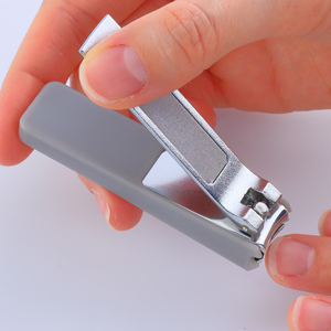 関伝　爪切り　シルバー／　つめきり　爪きり　刃物　ニッケン刃物　ネイル　ネイルケア　ケアツール　グルーミング