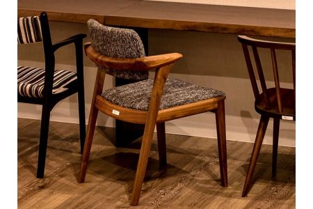 B.H.ダイニングチェア（ショートアーム）【ウォルナット材】JBH-DC22A PNW/EベガスCOA