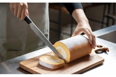 H9-110 パン切りナイフSUU｜パンくずが出にくい パンナイフ 軽い力で切れる パン切り包丁 ブレッドナイフ