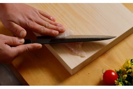 H60-27 志津刃物製作所：V金10ステンレス包丁「玄」 牛刀包丁 210mm