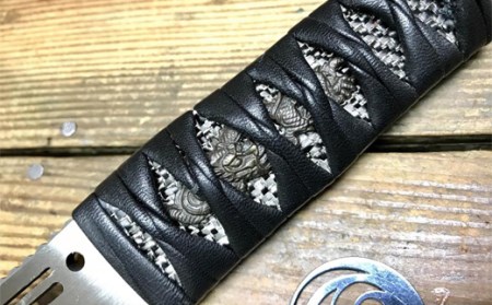 H184-01 カスタムナイフ 炎/柄巻き