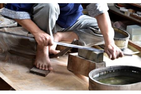 H460-01 【職人技】日本刀の研ぎ(大刀)【約3ヶ月】を目安に発送 ( 濃州堂 )