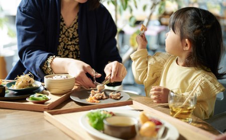 和 NAGOMI　OTOMO　鋏とトングセット(ケース色：ブルー)【最長6ヶ月を目安に発送】