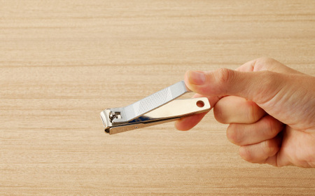 和風爪切り　毛卍文（けまんもん）