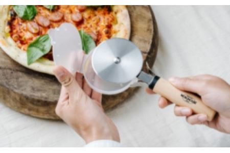 ピザカッター（安全カバー付き） BM-221