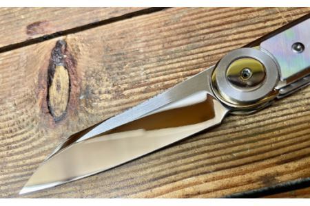 カスタムナイフ インフィニティ 白蝶貝