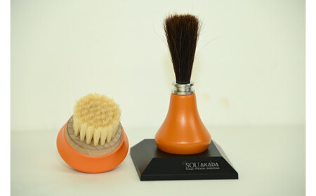 オレンジ色 同色カラーがお洒落なキーボードブラシとミニ靴ブラシセット 岐阜県中津川市 ふるさと納税サイト ふるなび