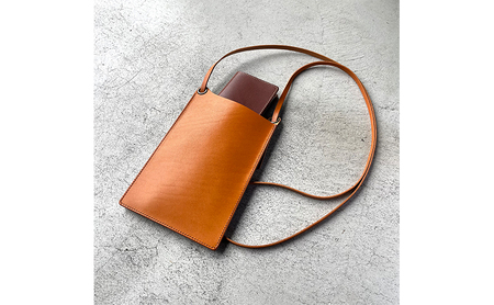 本革 スマホショルダー 栃木レザー ファッション小物 革小物 レザー小物 ショルダーバッグ シンプル ショルダーポーチ 牛革 カードポケット付き  キャメル