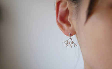 ヤドリギminiピアス（SV）/ YUKIKO MATSUI アクセサリー ファッション シンプル ギフト 