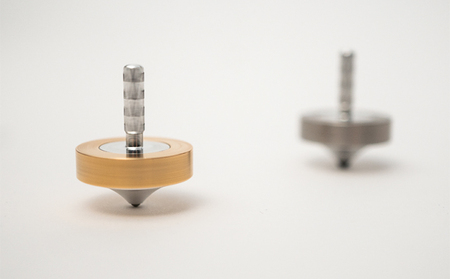 （新品‼︎）精密コマ ＆コマ土俵セット 新品‼︎）精密コマ ＆コマ土俵セット