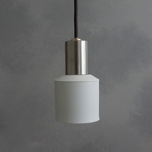 CTSH LIGHT. ペンダントライト＜Ljus ステンレス白磁オールド E17＞ 瑞浪市 / ジオニック 照明器具 ソケット ステンレス 磁器 シェード ホワイト [AZBQ108]