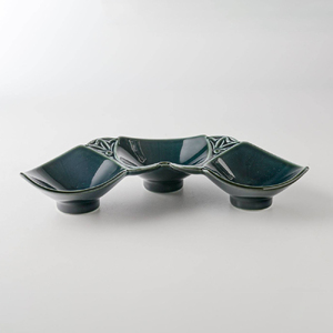 【美濃焼】 asumi(彩澄) 21cm 三連花皿 アメ色 ・ ネイビー 箱入り 2色セット 78193690 瑞浪市 / やまに 食器 小鉢 リサイクル [AZCR017]