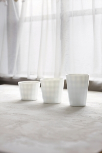 【美濃焼】 フリル フリーカップ 4個セット ホワイト 瑞浪市 / JS企画 小田陶器 セット 食器 コップ カップ [AZAZ243]