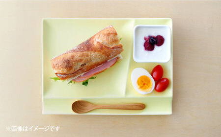 【美濃焼】 グッドデザイン賞受賞 miyama. 箸置き付仕切り皿 isola(イゾラ) パレットプレートL イエローマット 1枚 瑞浪市 / ミヤマプランニング 食器 プレート 仕切り皿 [AZCM019]